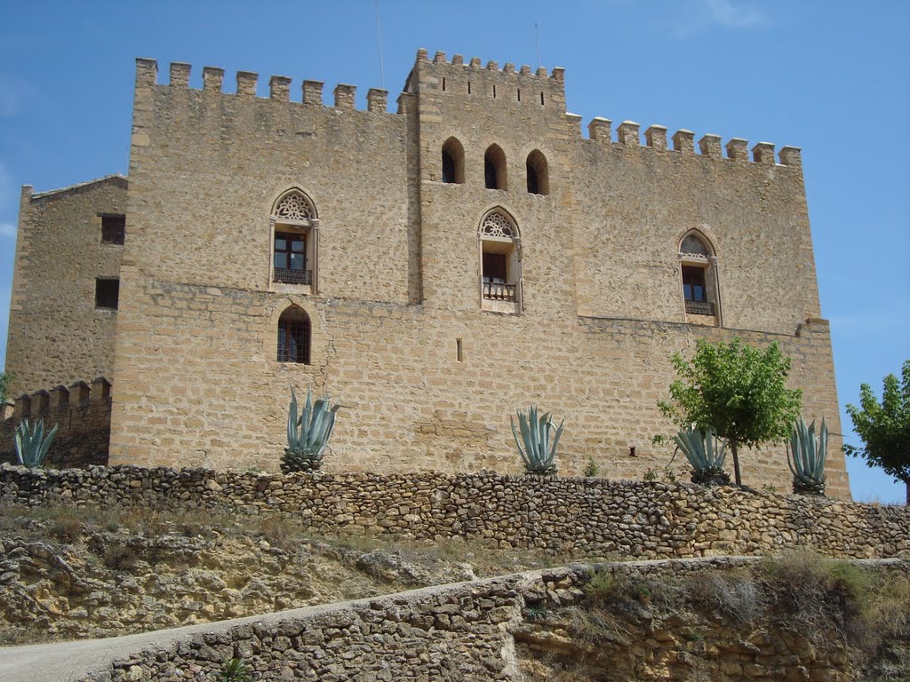 Castillo palacio de la Todolella, comarca dels Ports, La Todolella by Juan Emilio Prades Bel