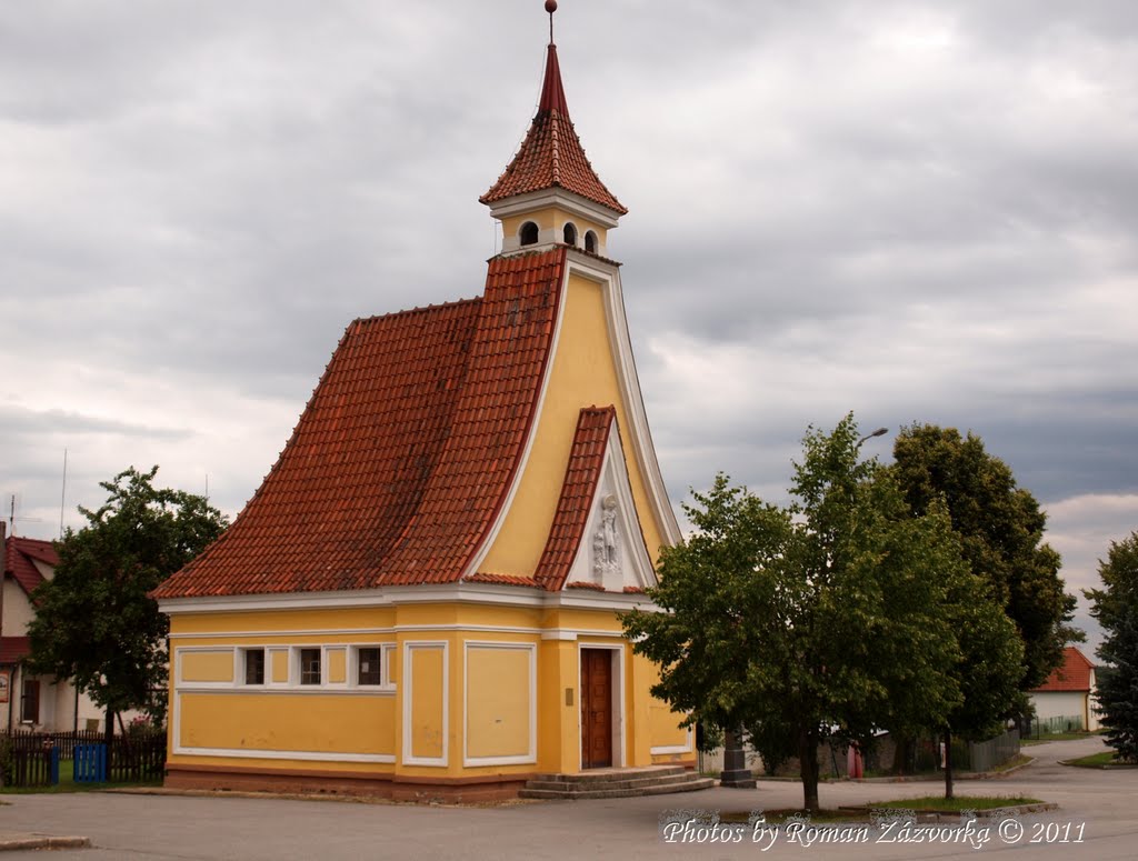 Chapel in Domanín by Roman Zázvorka