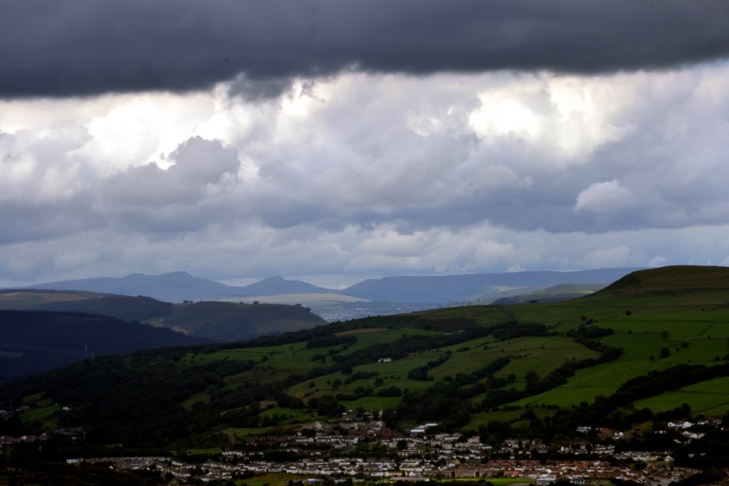 Dark skies towards merthyr & brecon by fat-freddies-cat