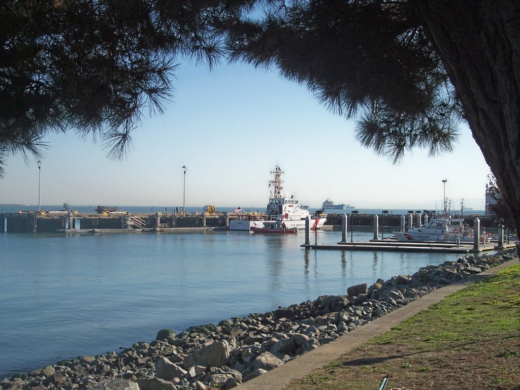 Coast Guard boats, 25', 87', and the 41' by baker7598