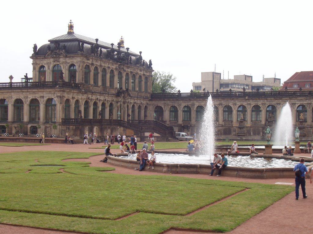 Zwinger Dresden by Longhorn