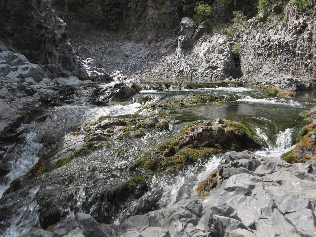 Pozones Valle de Las Catas by lgalvezp