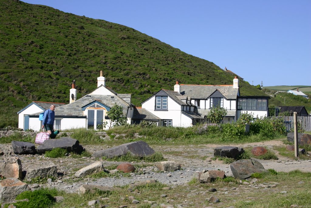 Northcott Mouth Cottages by John Spicer