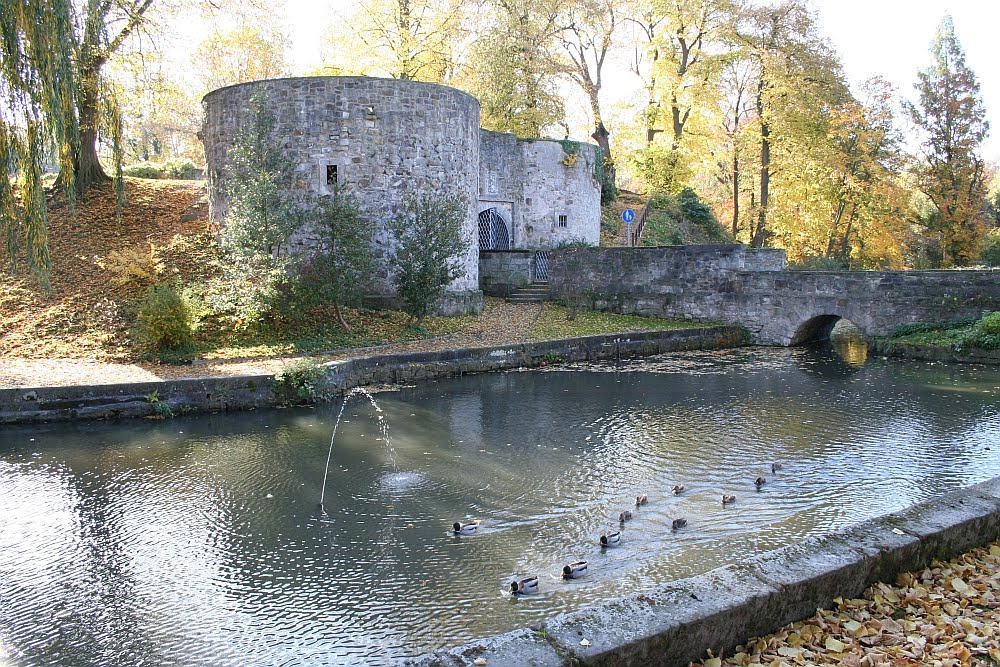 Wasserschloss Coppenbrügge by HannoverOnline