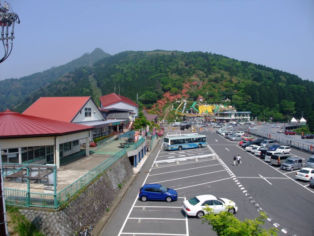 筑波山つつじヶ丘駐車場 by Toshihiro Matsui