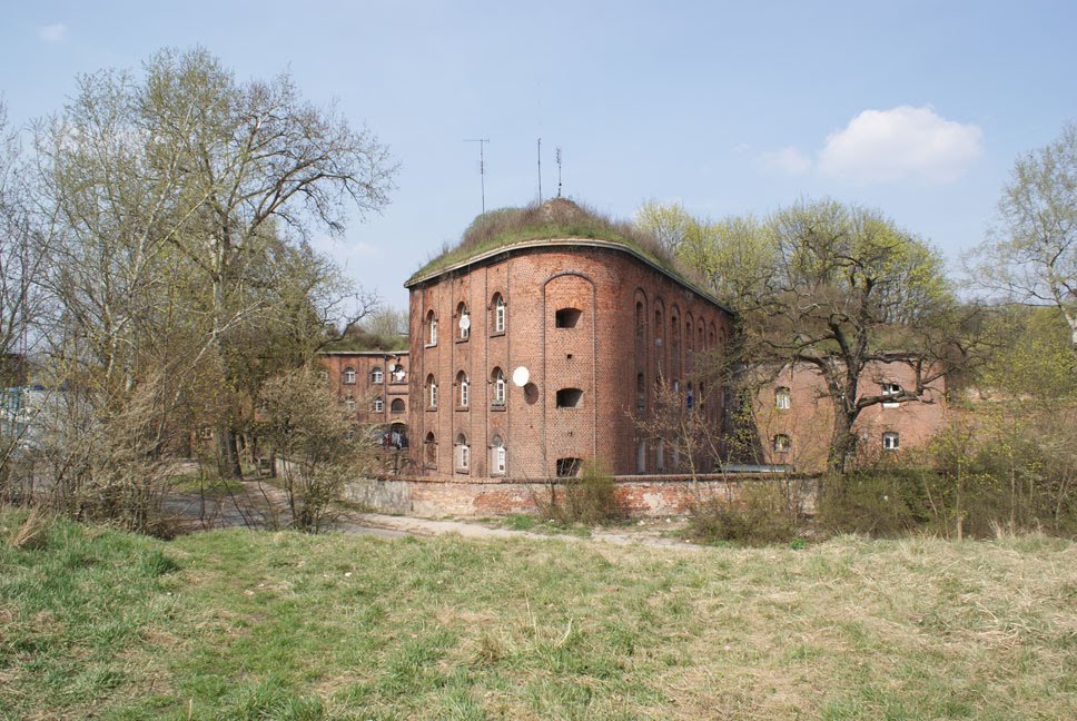 TWIERDZA TORUŃ - FORT JAKUBA by Łukasz Świetlik