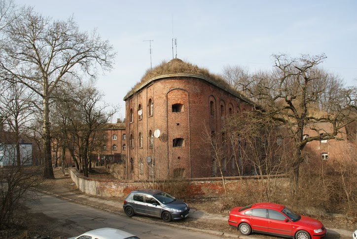 TWIERDZA TORUŃ - FORT JAKUBA by Łukasz Świetlik