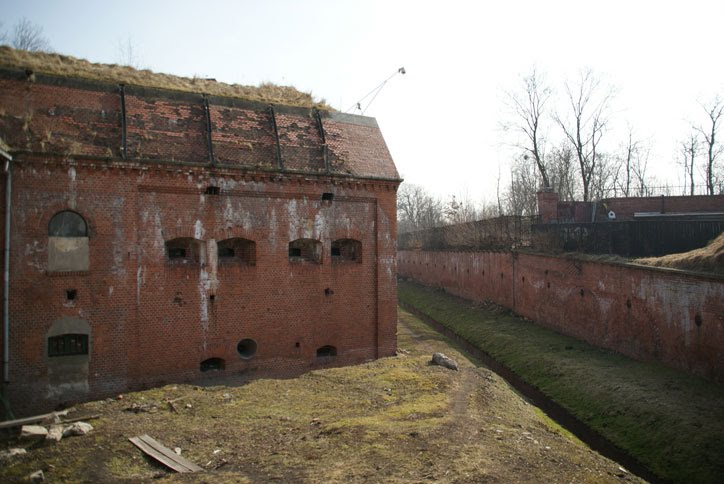 TWIERDZA TORUŃ - FORT IV STANISŁAW ŻÓŁKIEWSKI by Łukasz Świetlik