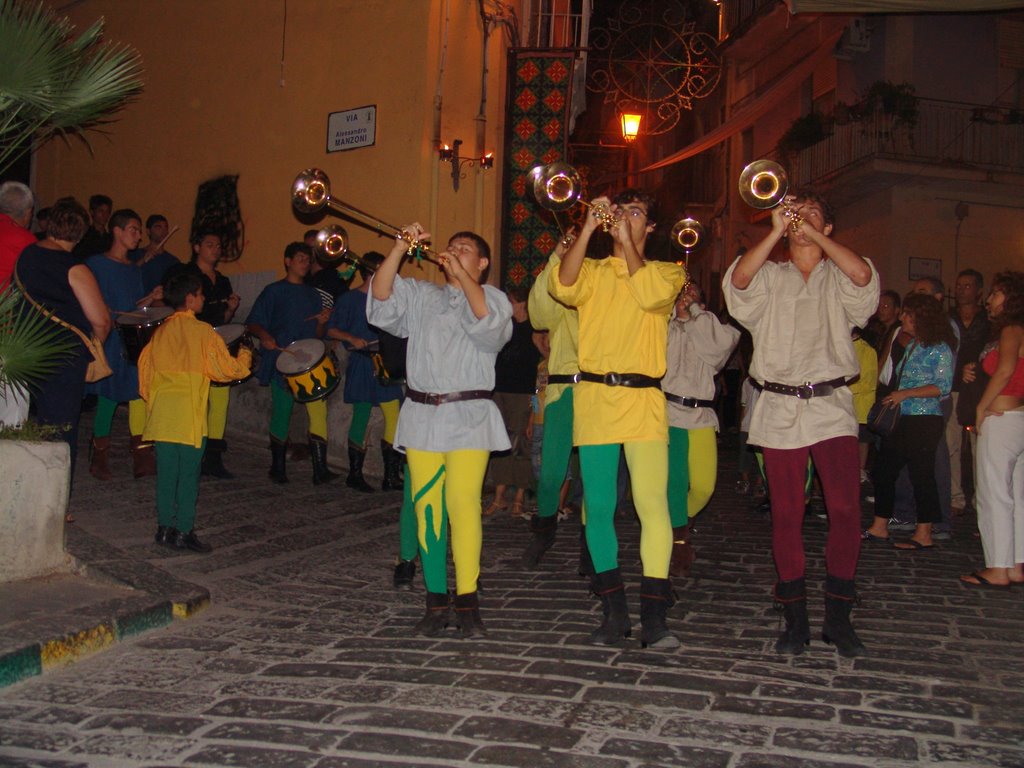 FESTE MEDIEVALI XII EDIZIONE FINESTRA SUL MEDIOEVO AGOSTO 2007 by dardo rvm