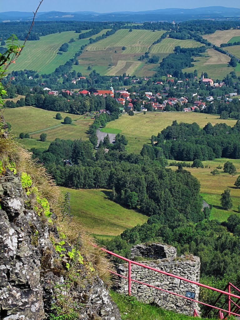 pohled na Jířetín pod Jedlovou z Tolšteina by Dalimil