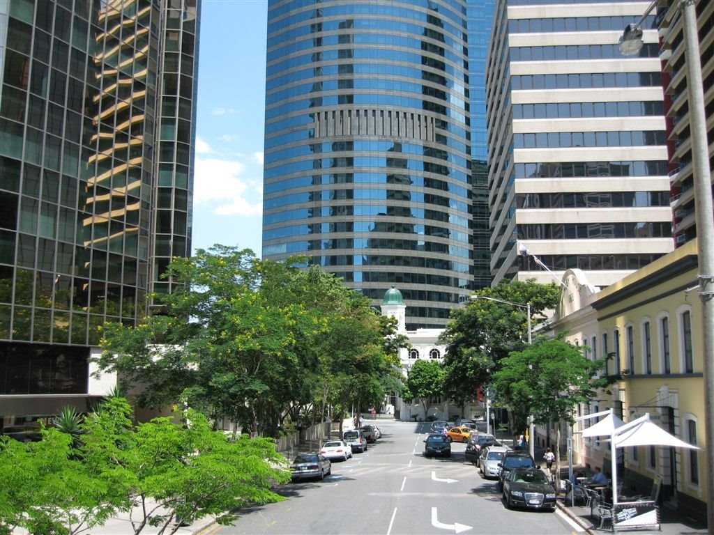 Market St, Brisbane by Grzegorz Budek