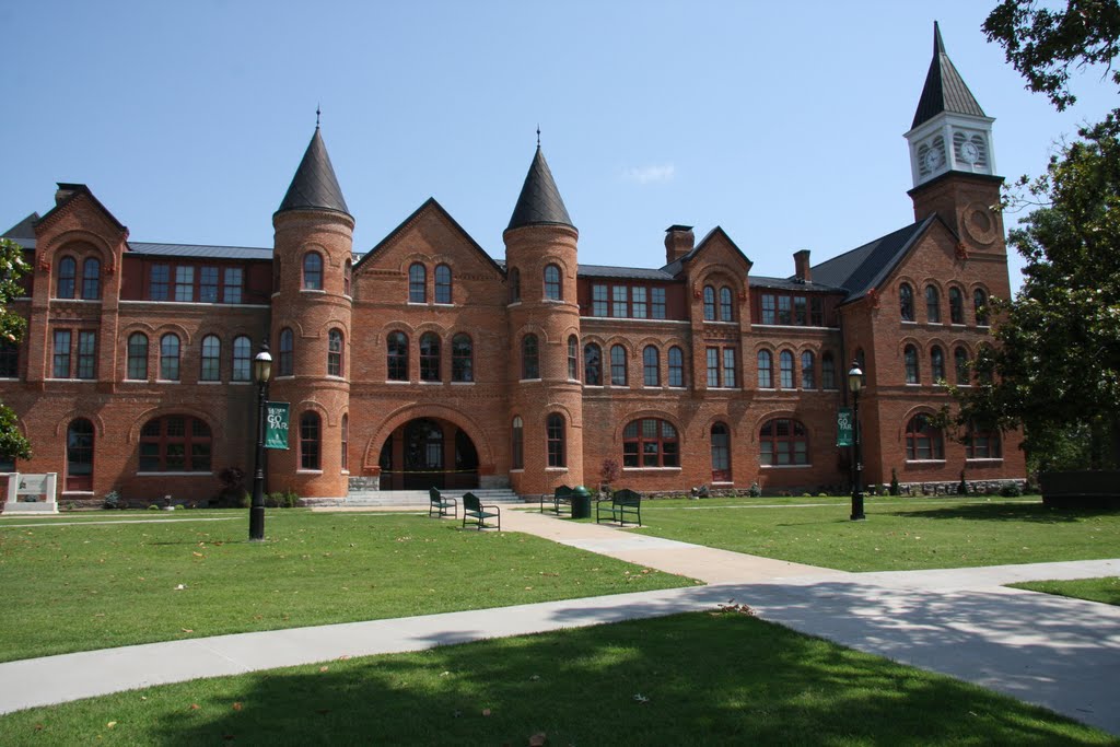 Seminary Hall by Gene Woods