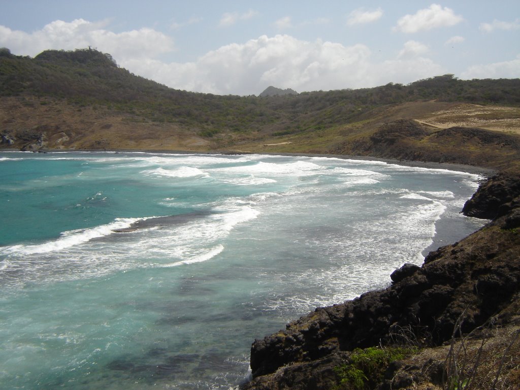 Fernando de Noronha - Enseada da Caieira by mr.meireles