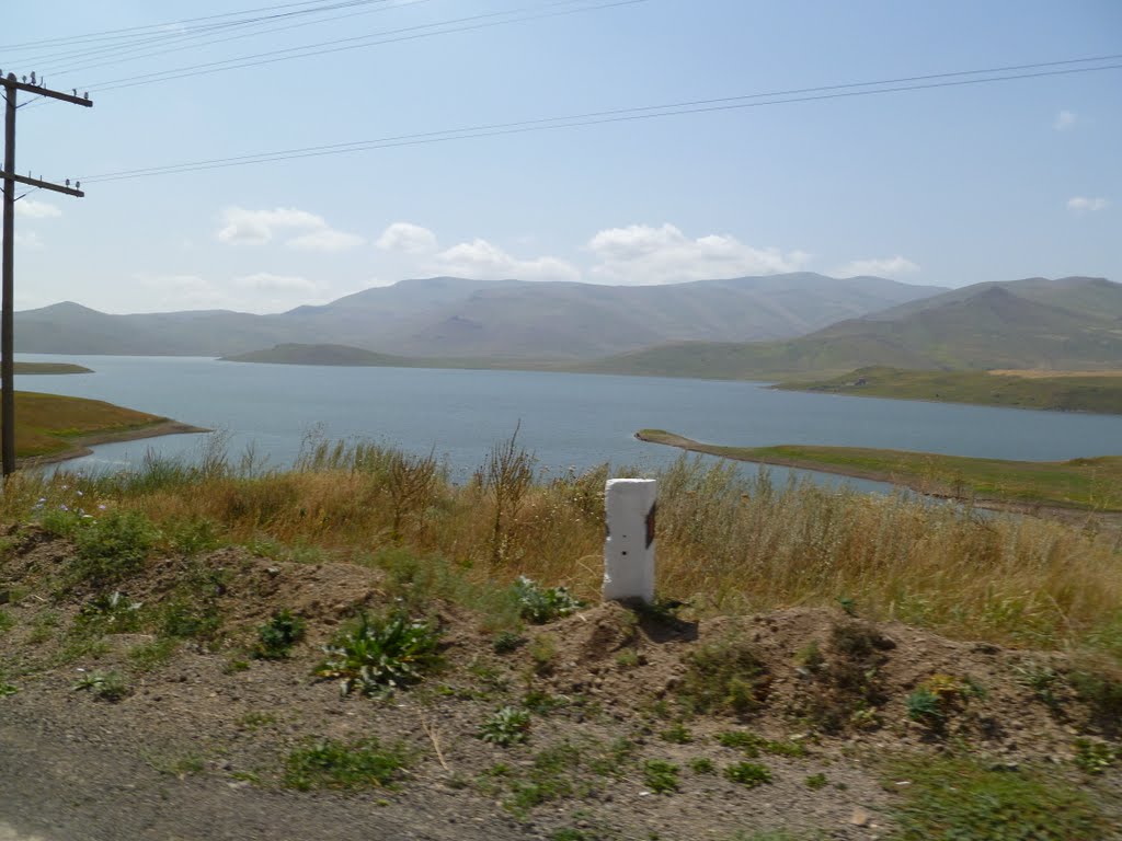 Spandarian reservoir by Vardan Elbakyan