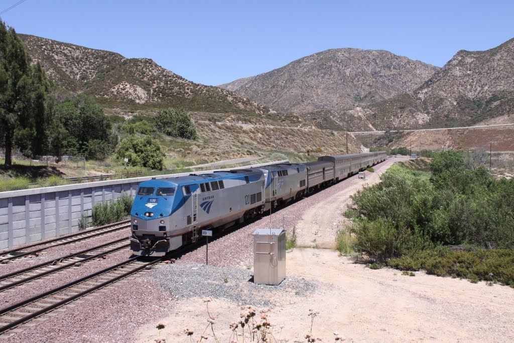 Amtrak #3 in Blue Cut by Randy Murphy