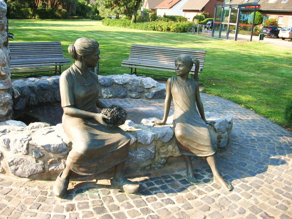 Brunnen in Geldern - Vernum ... Frau und Kind im Gespräch ... by eichhörnchen