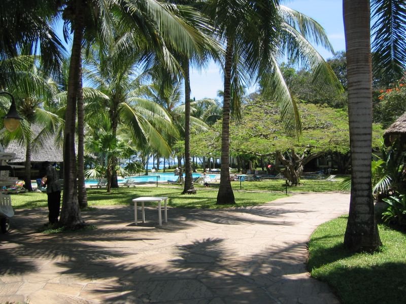 Kilifi Bay - Hotel parc by Vincent Schneiter