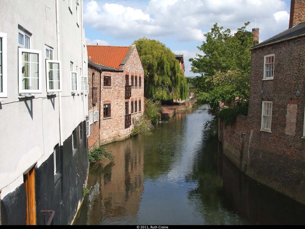 River Foss from Fossgate, York by rustyruth