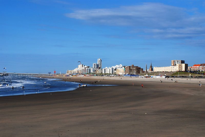 Scheveningen by Rifat Uzun ( emral )