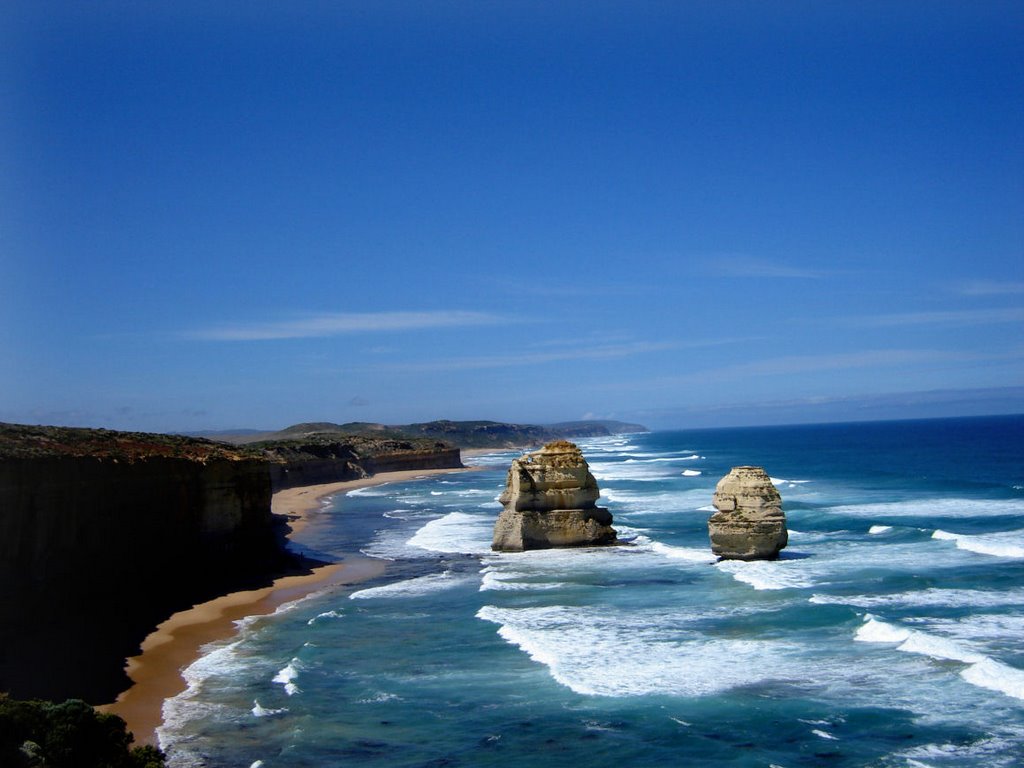 The Great Ocean Road by jek56