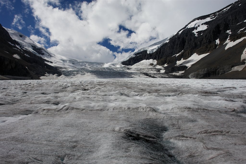 Antabasha Glacier by paoloscardina