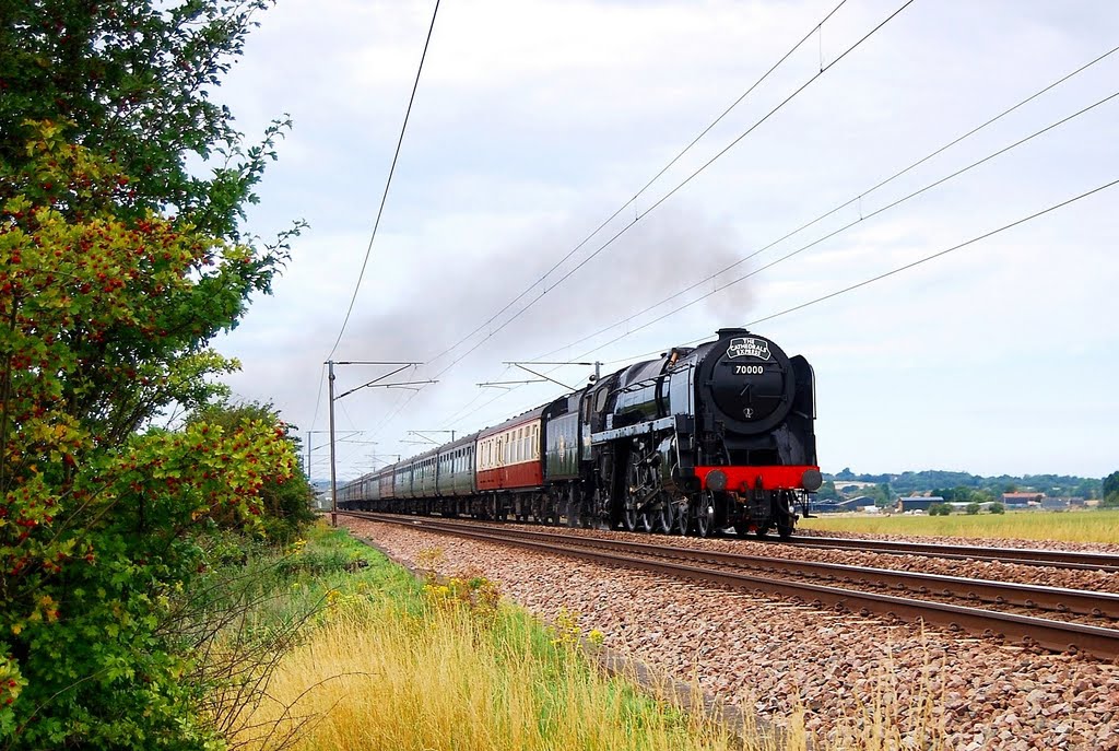 Britannia leaves Baldock with 'The Cathedrals Express' by Peter_private_box