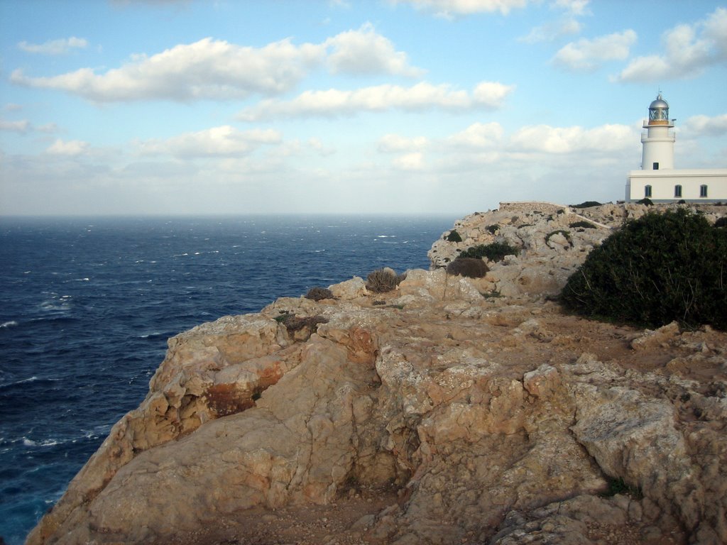 Cabo de Cavallería by Isaac Fernandez