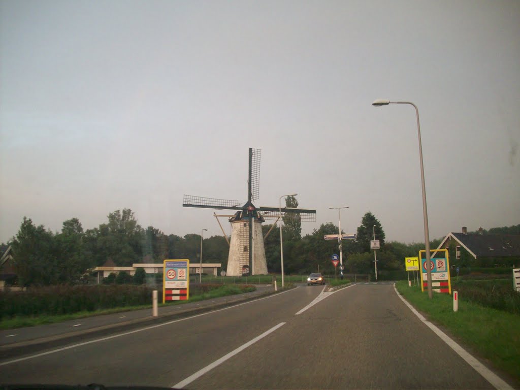 Molen van Hellevoetsluis @Beppe by Jeanette @