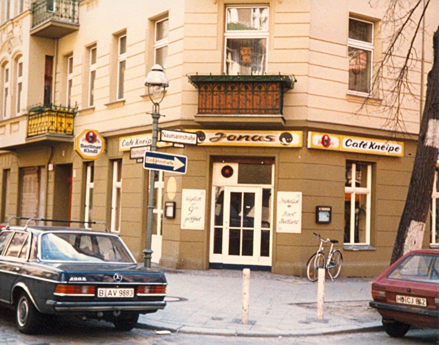 1980 Café Jonas, Brunhildstraße by Mathias Preis