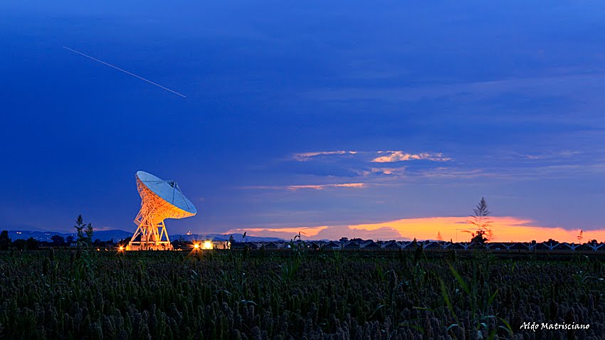 Radiotelescopio La croce Del Nord by aldomatrisciano