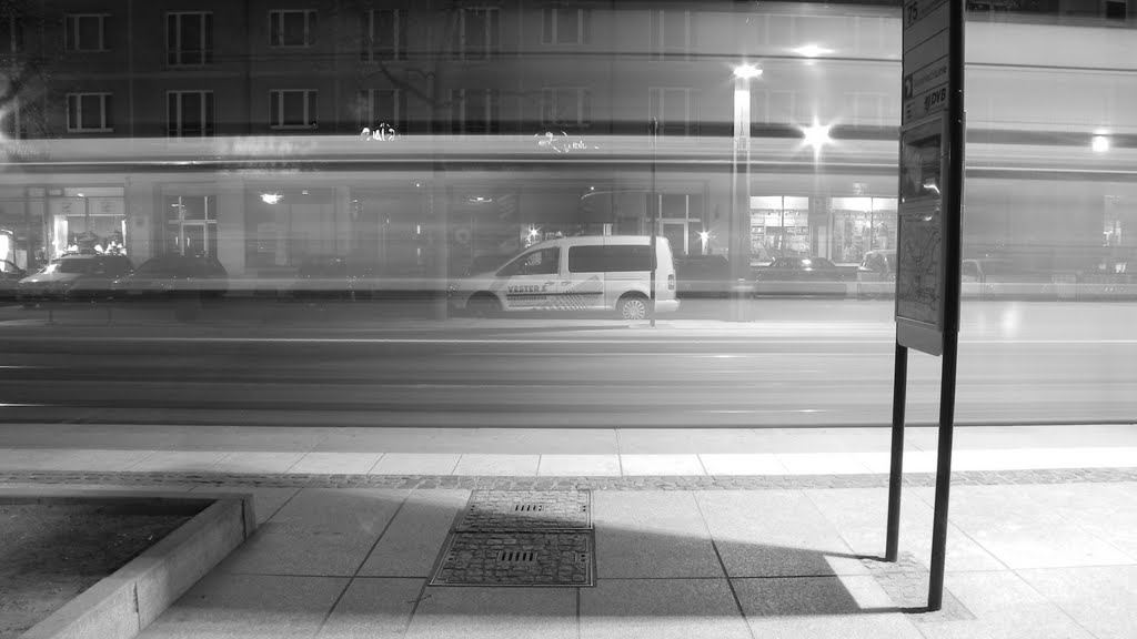 Dresden, Pirnaischer Platz - Night b/w by DDner