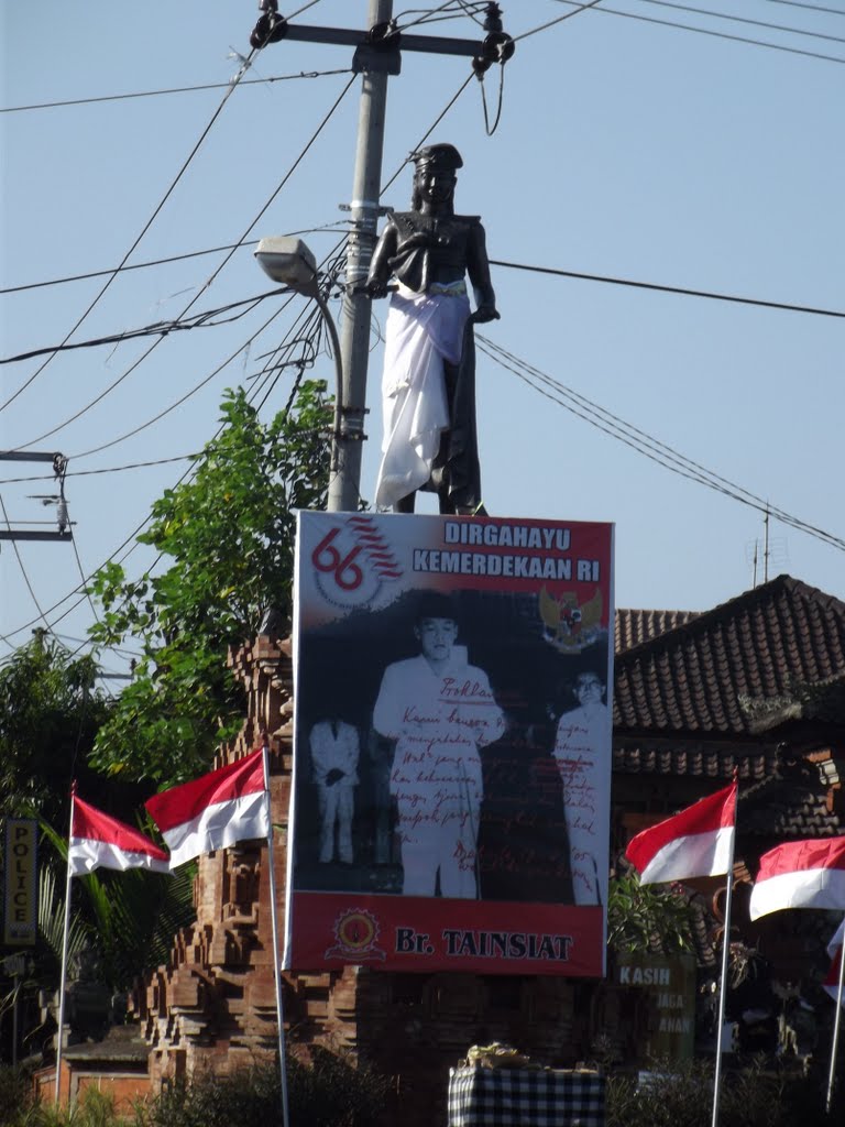 Patung Cokorda Mantuk Ring Rana / I Gusti Ngurah Made Agung (alm) by sapteka