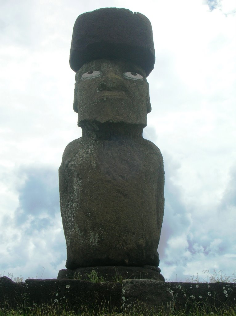 Ahu Tahai Moai by Rictronics