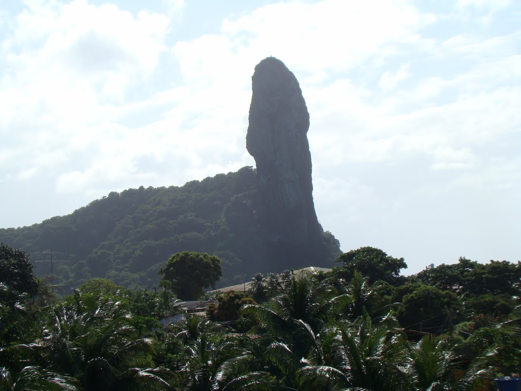 Morro do Pico by ADILSON REZENDE-ARS