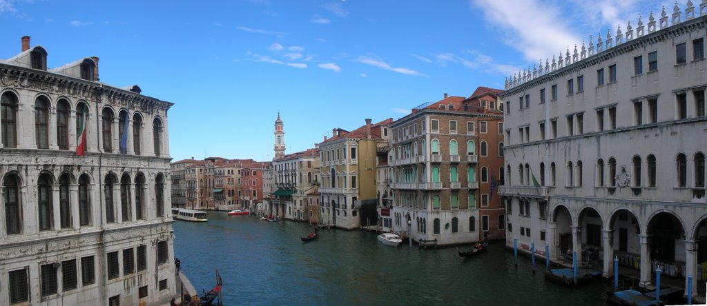 Canal grande by Michele Modica