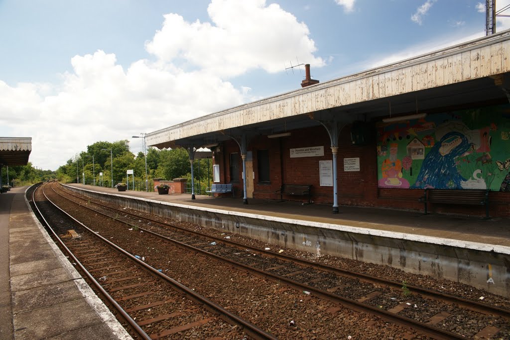 Hoveton And Wroxham Railway Station by njellis