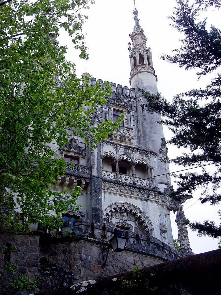 Torre, Palacio Quinta Da Regaleira,Sintra, Portuga by Antonio Alba