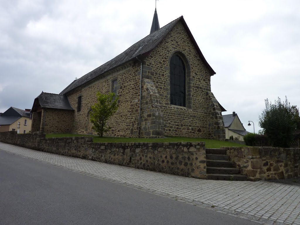 Eglise de Langouet. by Amand Baladeur