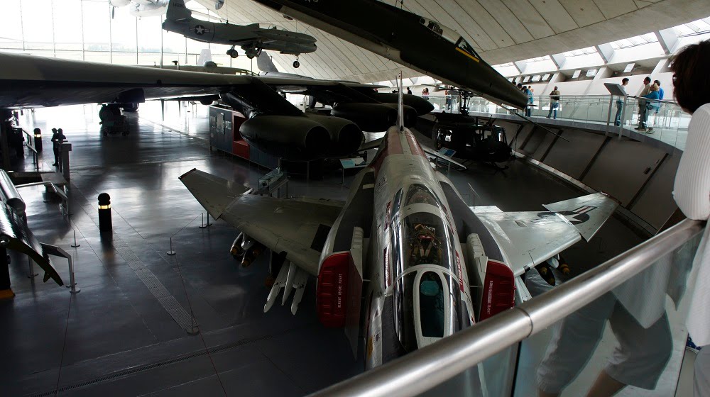 Duxford air museum by Paul HART