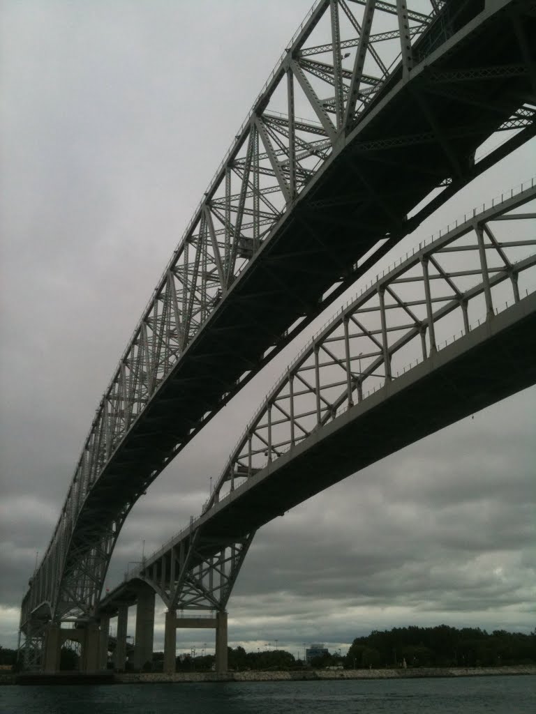 Blue Water Bridge by jasongibbs