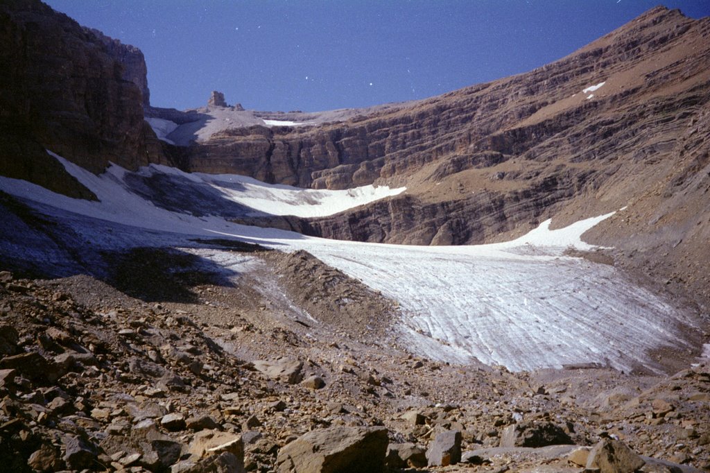 Cirque de Gavarnie by Tineke Speelman