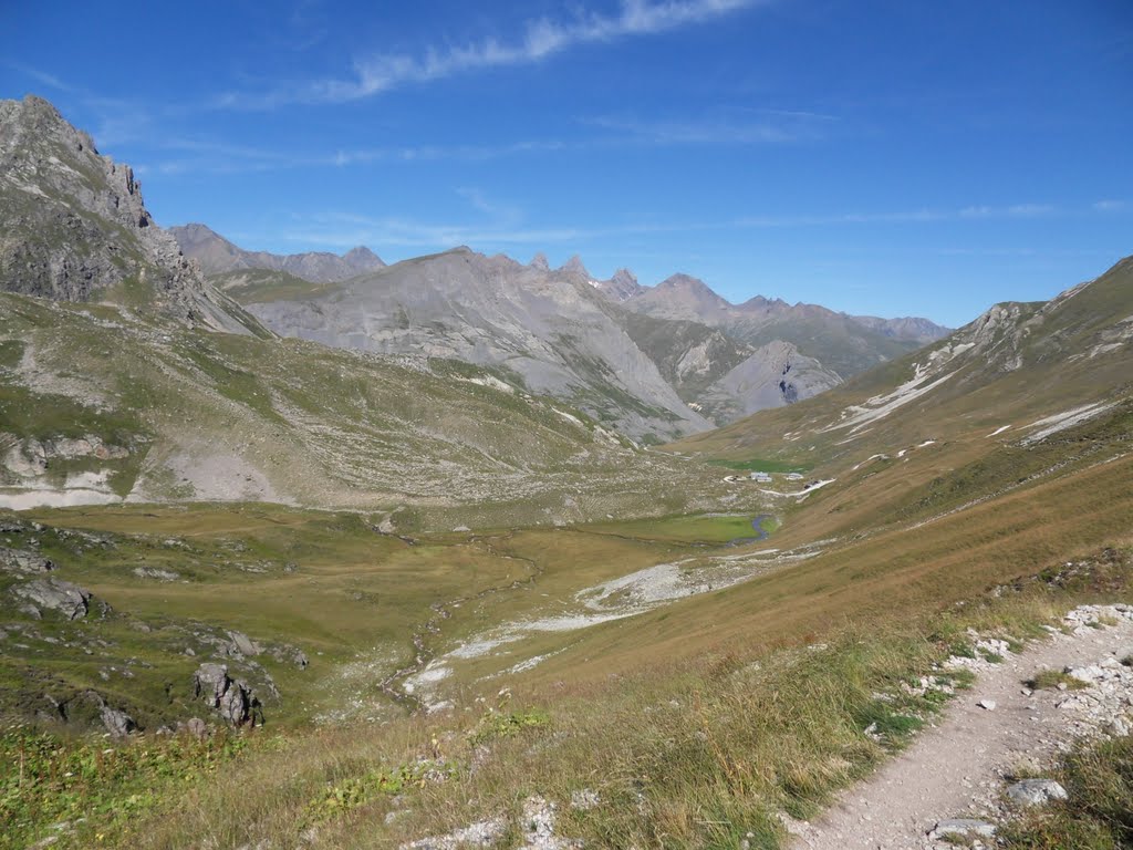 Le vallon du Galibier, au fond les Aiguilles d'Arves by Matopée