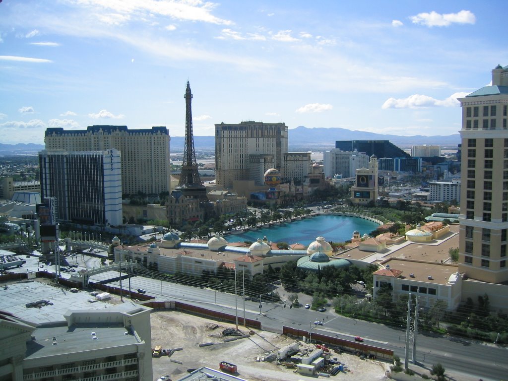 Wiev from Caesar's Palace. 22th floor by Anders Toxværd Niels…