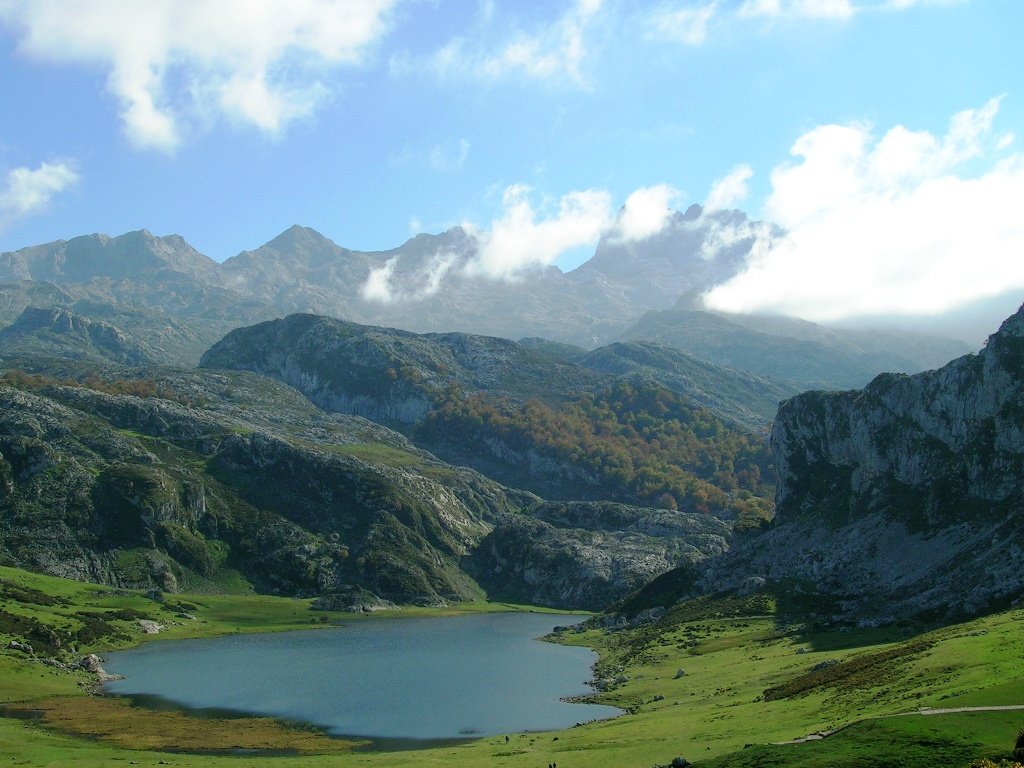 Lago Ercina by Apatxe