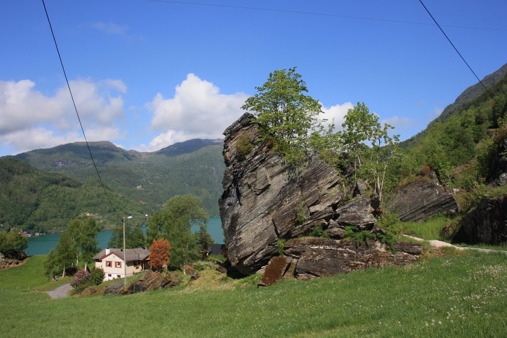 A giant rock in the sun by Mona Lygre