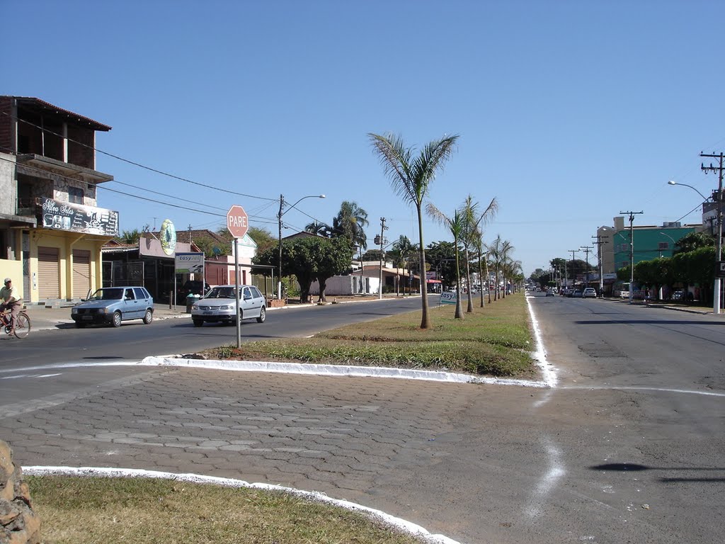 Av. Manoel Monteiro, Trindade-GO by Ionildo Sanches