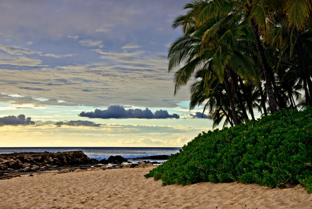 Secret Beach near Paradise cove. by Naomi Hayes Furukawa