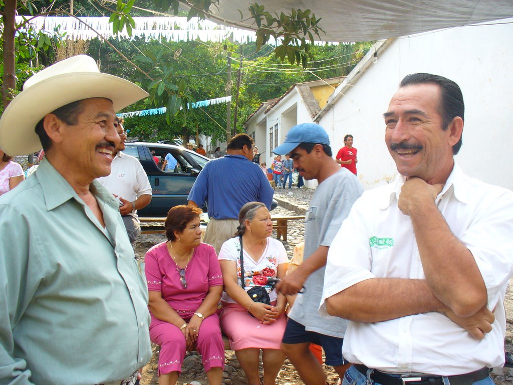 amigos chon y guadalupe by angel coronado