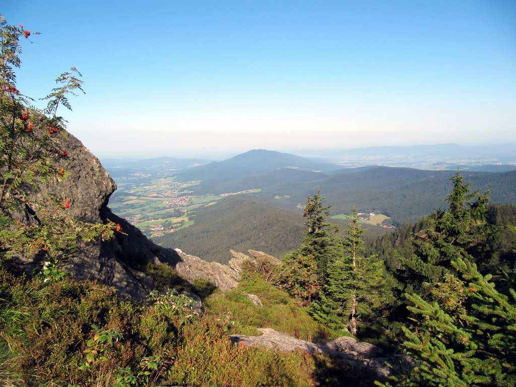 Kleiner Osser, Blick zum hohen Bogen by Kastl