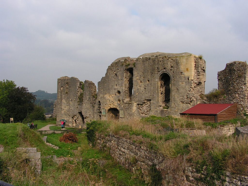 Valkenburg : Kasteelruïne zuidkant by challenger7000